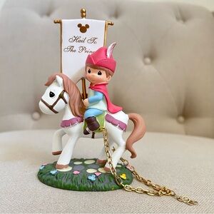 Disney Birthday Parade Hail To The Princess, Figurine,Parade Car,Train